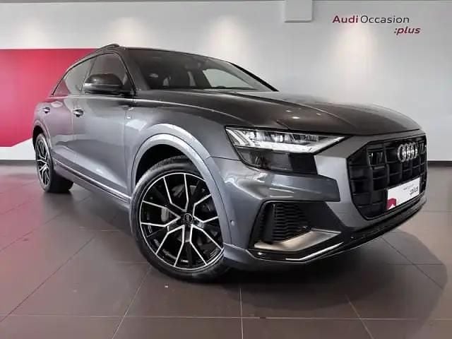 Daytona gray pearl effect Utilisé 2022 Audi Q8 Design SUV | 72 980 € - Image 1/4