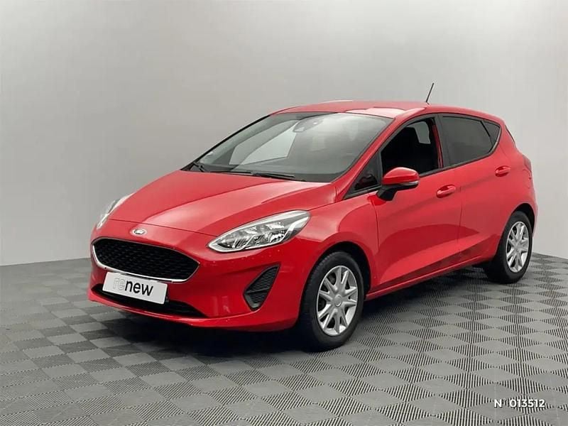 Rouge Utilisé 2017 Ford Fiesta Business Edition | 10 790 € - Image 1/4