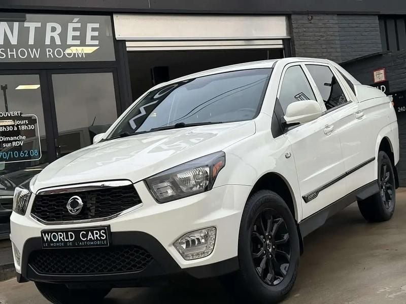 Noir Occasion 2018 Ssangyong (KGM) Actyon SUV | 15 990 € - Image 1/4