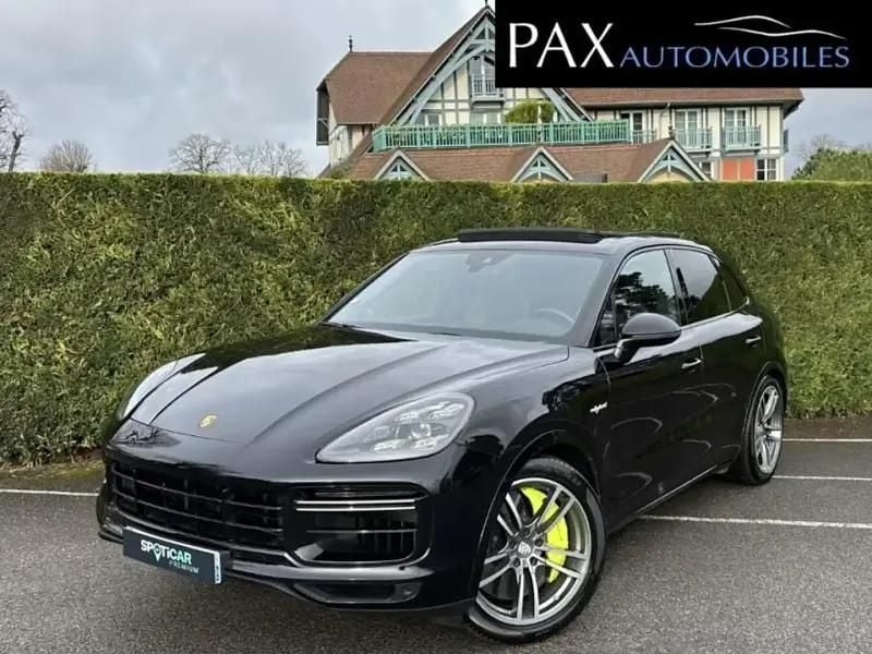 Noir Utilisé 2019 Porsche Cayenne Turbo S SUV | 95 000 € - Image 1/4