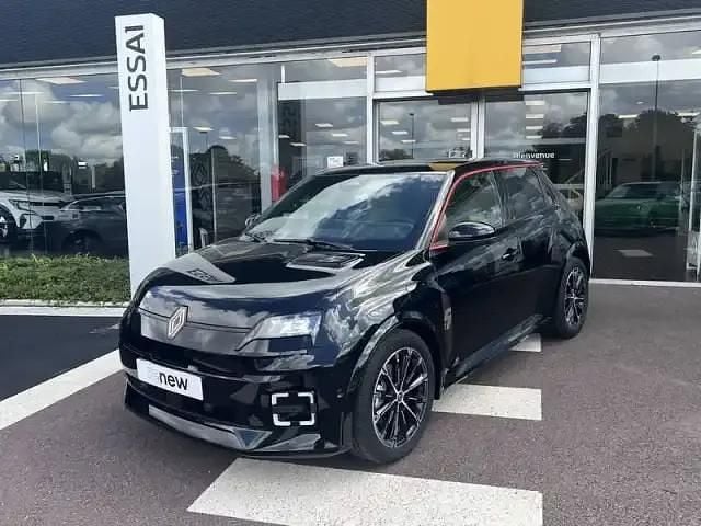 Noir étoilé Occasion 2025 Renault 5 E-Tech Berline | 33 490 € (Prix juste) - Image 1/4