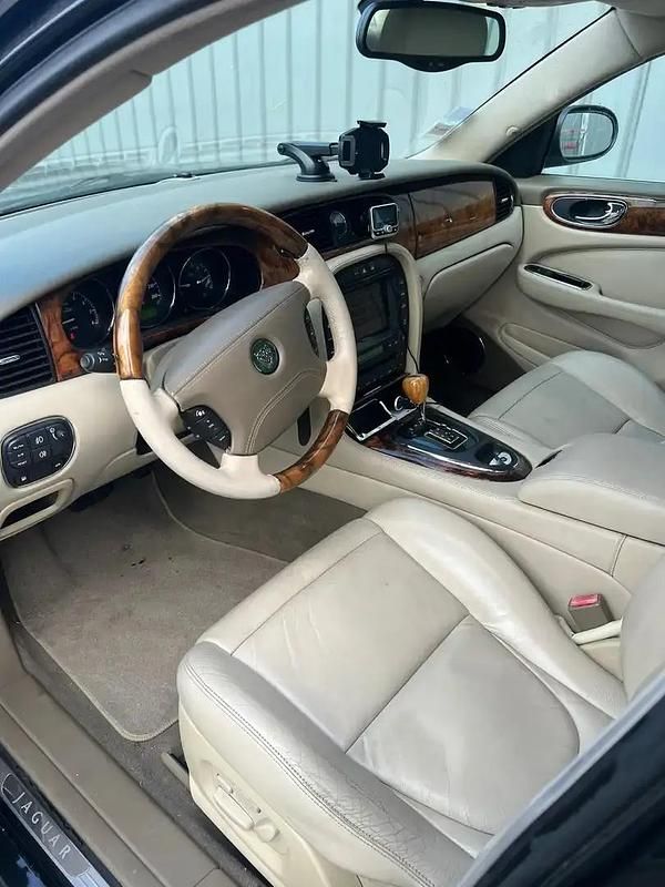 Occasion Jaguar XJ8 305 ch (224 kW) 2003 Berline