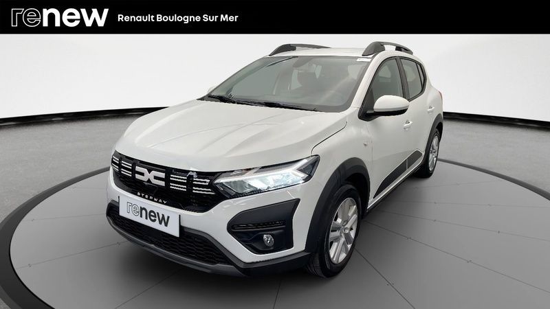 Blanc Utilisé 2024 Dacia Sandero Expression Citadine | 16 990 € (Prix juste) - Image 1/4