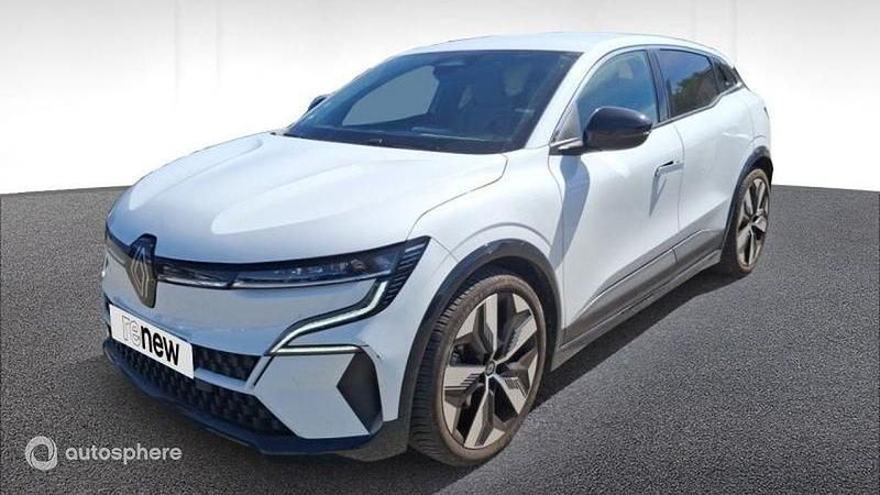 Blanc Utilisé 2022 Renault Mégane Techno SUV | 21 900 € (Bon prix) - Image 1/4