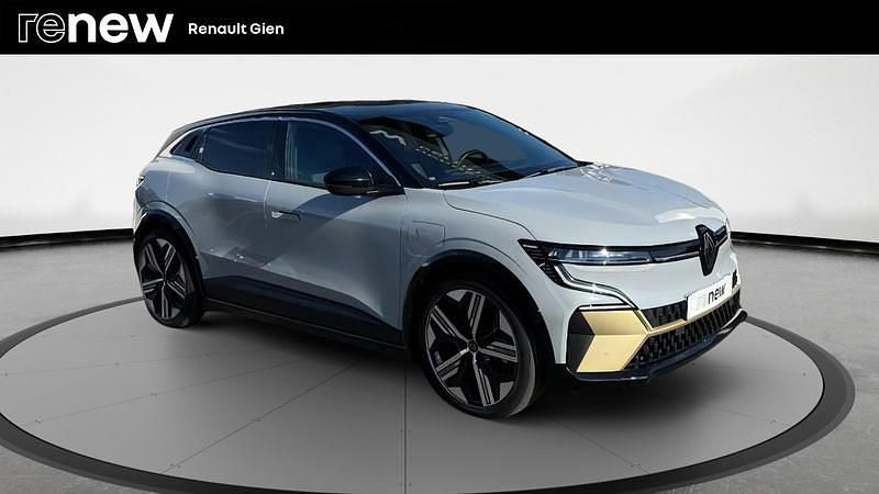 Gris Occasion 2023 Renault Megane E-Tech Iconic Berline | 25 990 € (Prix juste) - Image 1/4