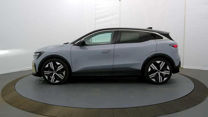 Occasion Renault Megane E-Tech Iconic 161 kW (220 ch) 2022 Gris Berline