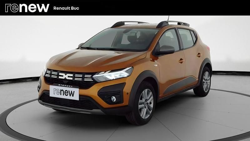 Orange Utilisé 2024 Dacia Sandero Expression Citadine | 14 990 € (Prix juste) - Image 1/4