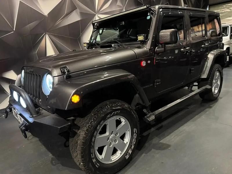 Gris Utilisé 2016 Jeep Wrangler Rubicon SUV | 44 990 € (Prix juste) - Image 1/4