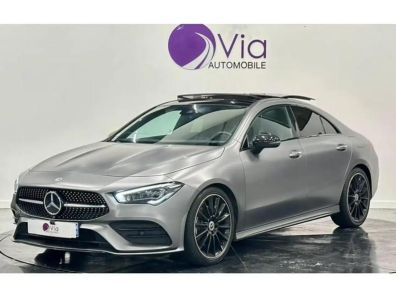 Gris Occasion 2021 Mercedes CLA200 AMG line Berline | 32 490 € (Prix cher) - Image 1/4