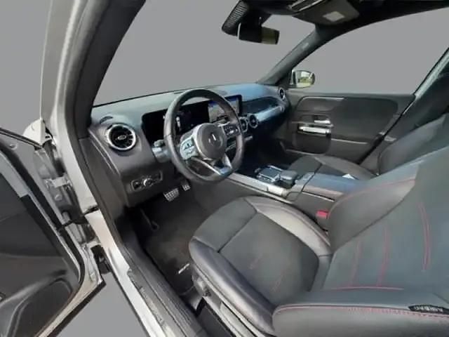 Occasion Mercedes GLB220 AMG line 193 ch (141 kW) 2021 Argent iridium métallisé SUV