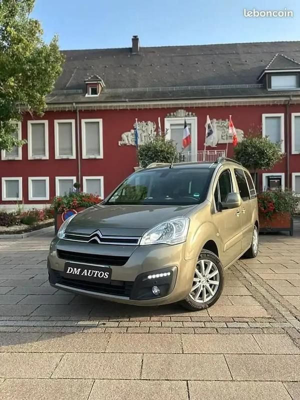 Utilisé 2017 Citroën Berlingo Shine Monospace | 11 990 € (Bon prix) - Image 1/4