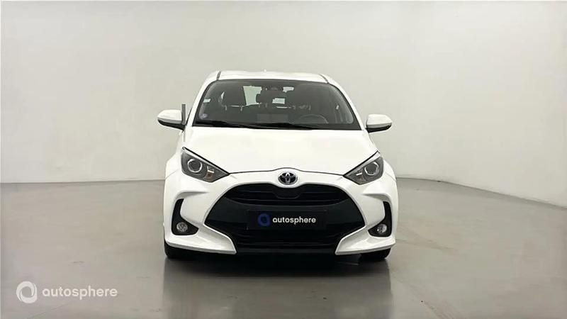 Occasion Toyota Yaris Hybrid Business Edition 94 ch (69 kW) 2021 Berline