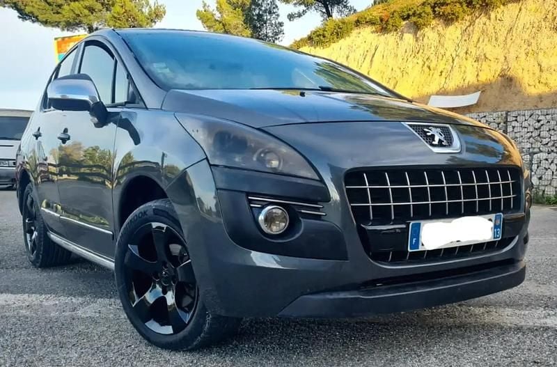 Gris Utilisé 2011 Peugeot 3008 Business-Line SUV | 6 000 € (Prix juste) - Image 1/4