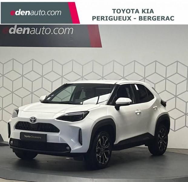 Utilisé 2022 Toyota Yaris Hybrid Design Citadine | 21 200 € (Prix juste) - Image 1/4