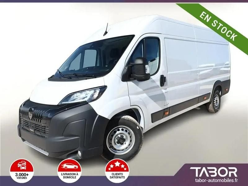Blanc Nouvelle 2024 Peugeot Boxer Van | 31 753 € (Prix juste) - Image 1/4