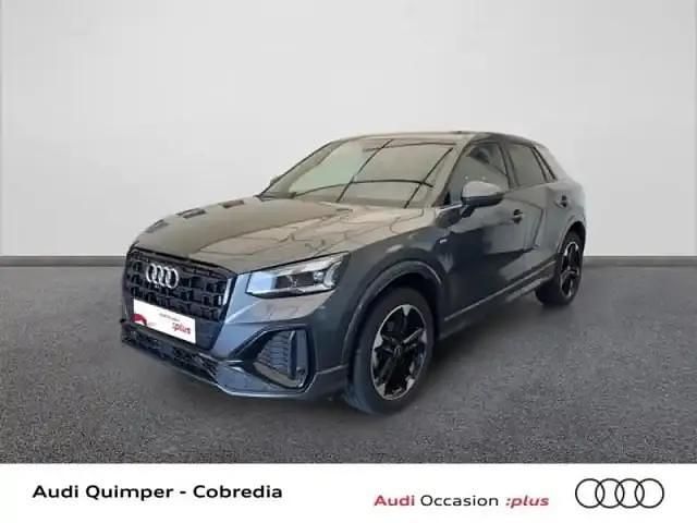 Gris daytona nacré Occasion 2025 Audi Q2 S-Line SUV | 36 990 € (Prix assez cher) - Image 1/4