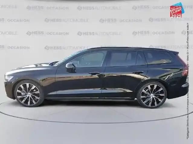 Nouvelle Volvo V60 Plus 197 ch (144 kW) 2025 Noir Break