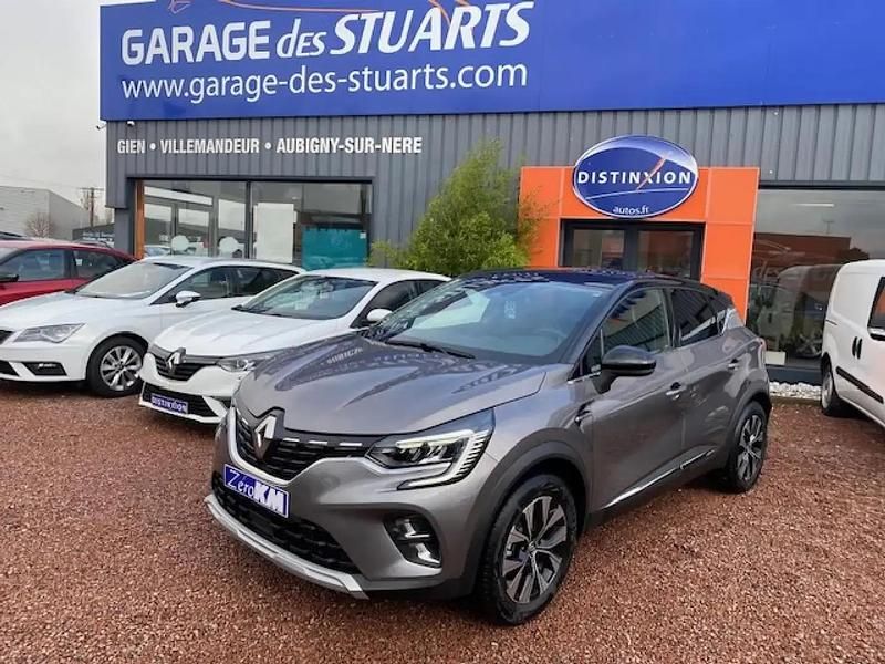 Gris Utilisé 2023 Renault Captur Techno SUV | 22 480 € (Prix cher) - Image 1/4