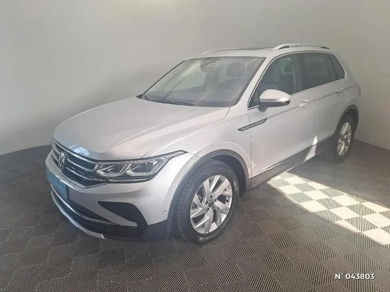 Gris Utilisé 2021 VW Tiguan Elegance SUV | 29 990 € (Bon prix) - Image 1/4