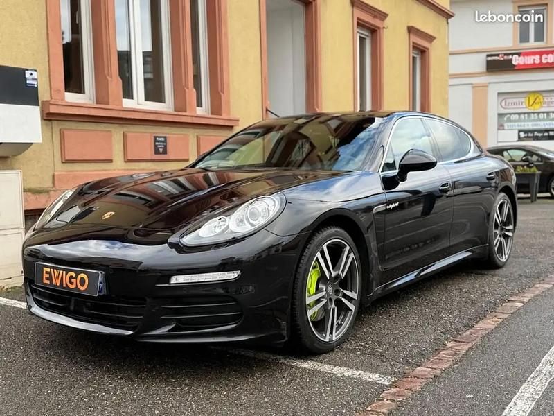 Occasion Porsche Panamera 334 ch (245 kW) 2015 Noir Citadine