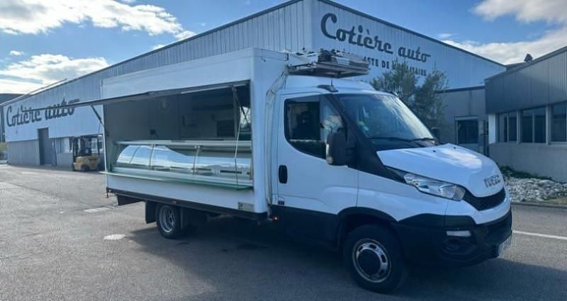 Utilisé 2015 Iveco Daily | 53 988 € - Image 1/4