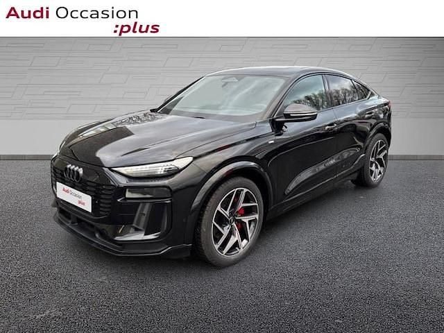 Noir mythique métallisé Nouvelle 2025 Audi Q6 Sportback e-tron S-Line SUV | 87 990 € (Prix cher) - Image 1/4