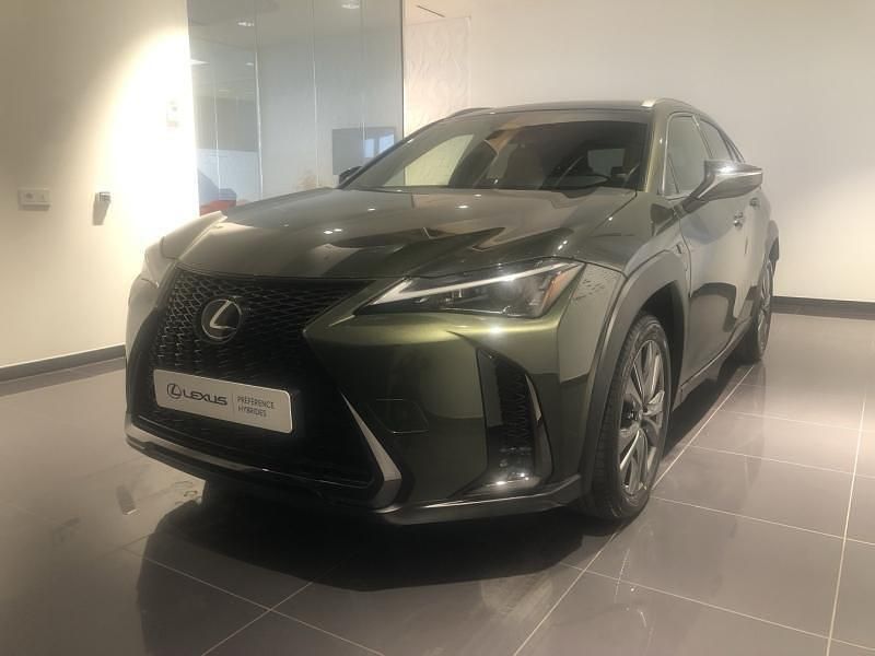Vert Utilisé 2025 Lexus UX 300h Sport Design Packet SUV | 39 900 € (Bon prix) - Image 1/4