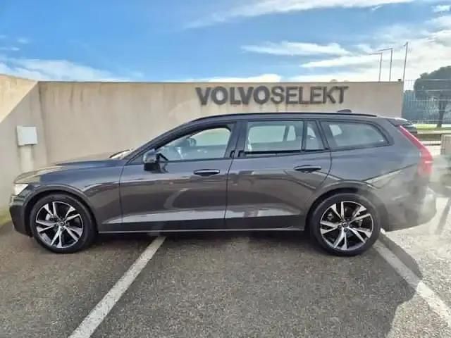 Occasion Volvo V60 Plus 2025 Gris platinium métallisé Break