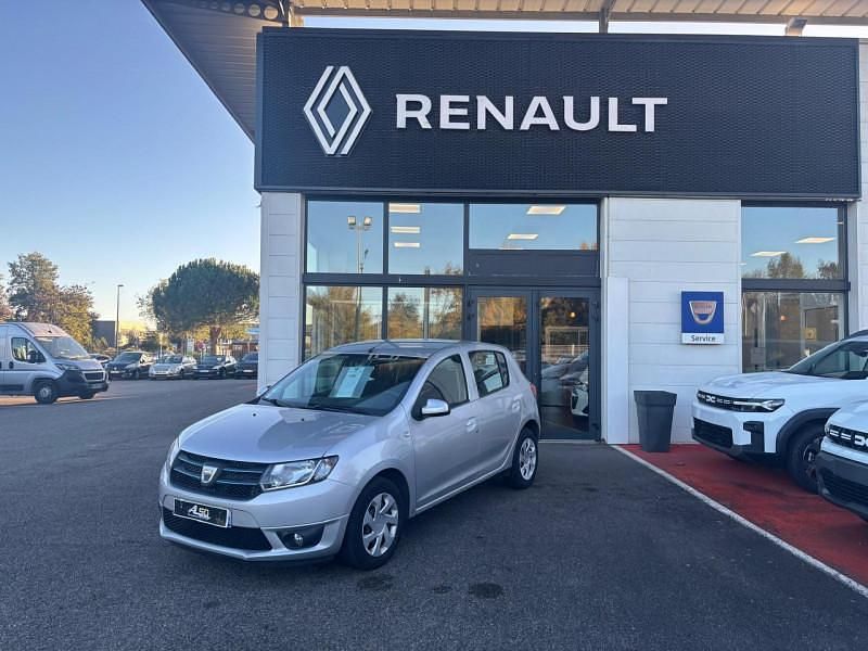 Utilisé 2014 Dacia Sandero Lauréate Citadine | 8 900 € (Prix assez cher) - Image 1/4