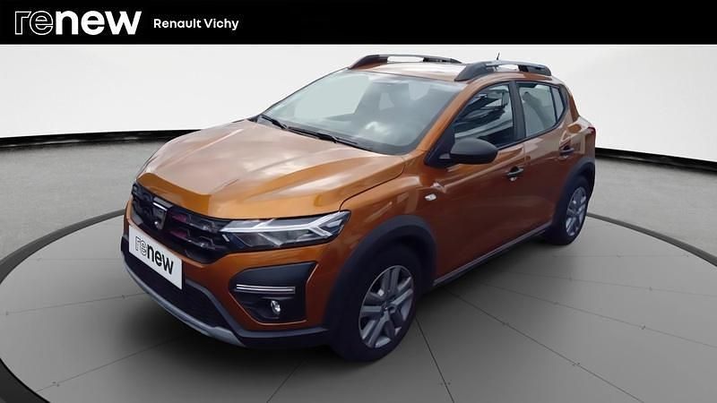 Orange Utilisé 2022 Dacia Sandero Essentiel Citadine | 13 590 € (Prix juste) - Image 1/4