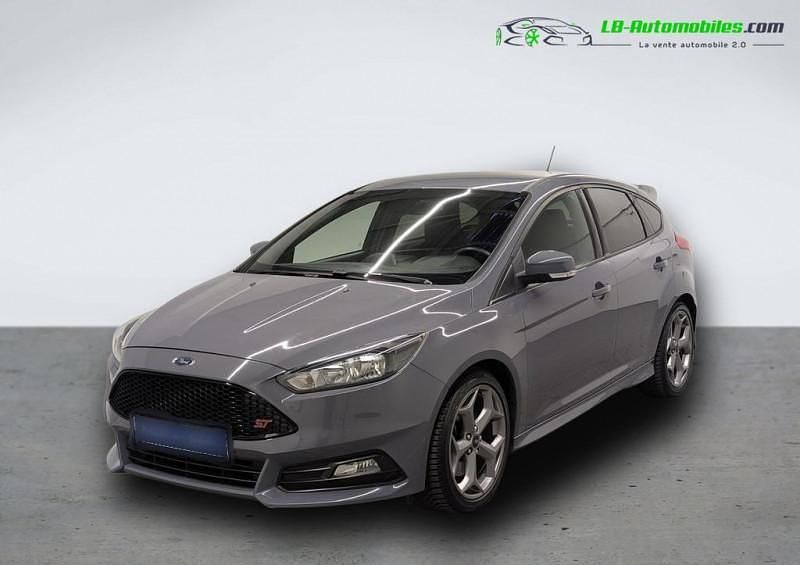 Utilisé 2018 Ford Focus ST Berline | 23 900 € (Prix juste) - Image 1/4