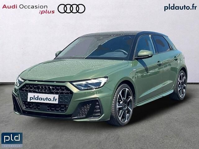 Vert district métallisé Utilisé 2024 Audi A1 Sportback S-Line Citadine | 33 490 € - Image 1/4