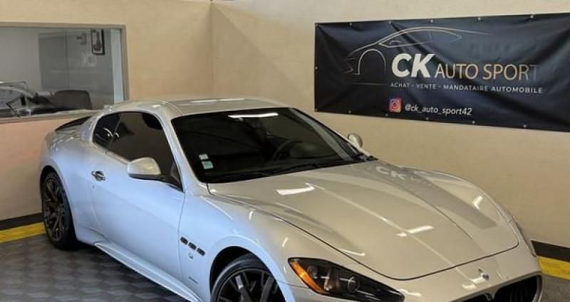 Gris Utilisé 2009 Maserati Granturismo Coupé | 37 990 € (Prix assez cher) - Image 1/4