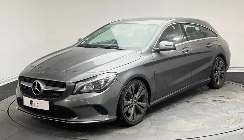 Gris Occasion 2019 Mercedes CLA200 Break | 19 990 € (Bon prix) - Image 1/4