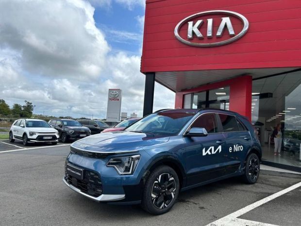 Blanc Utilisé 2024 Kia e-Niro 2 SUV | 36 780 € (Prix cher) - Image 1/4