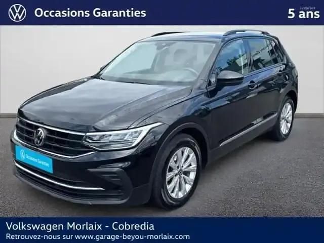 Noir Utilisé 2023 VW Tiguan Business SUV | 30 490 € (Prix juste) - Image 1/4