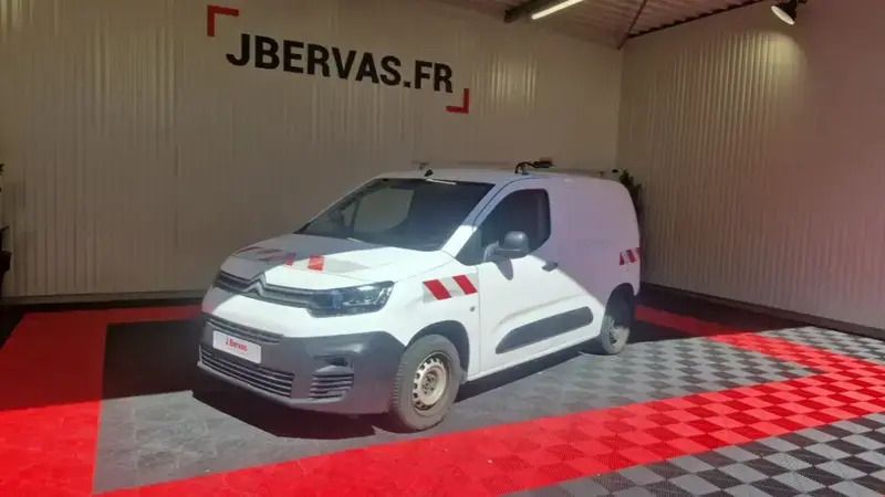 Blanc Utilisé 2019 Citroën Berlingo Monospace | 11 690 € - Image 1/4