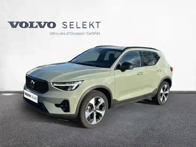 Vert Occasion 2024 Volvo XC40 SUV | 35 990 € (Prix cher) - Image 1/4