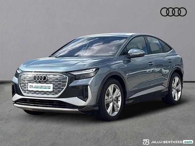 Bleu geyser métallisé Utilisé 2024 Audi Q4 Sportback e-tron Design SUV | 42 990 € - Image 1/4