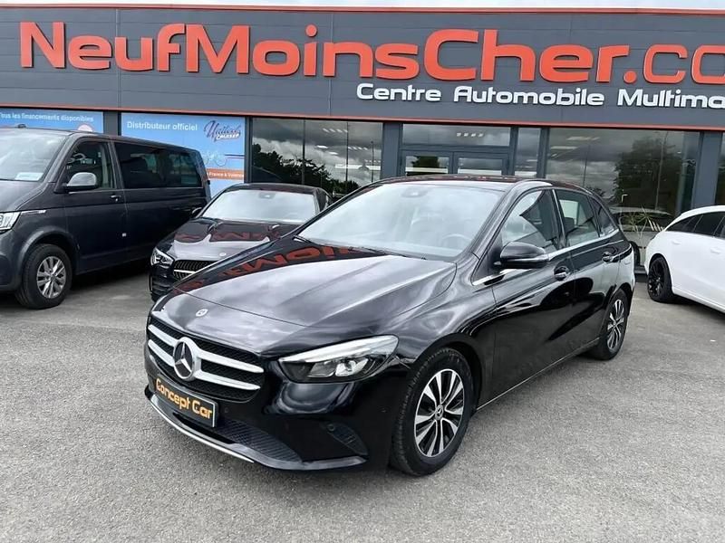 Noir Utilisé 2019 Mercedes 180 Business Berline | 19 990 € (Super prix) - Image 1/4