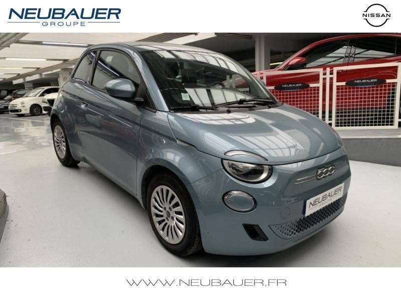 Celestial blue tricouche Utilisé 2022 Fiat 500e Action Berline | 13 970 € (Bon prix) - Image 1/4