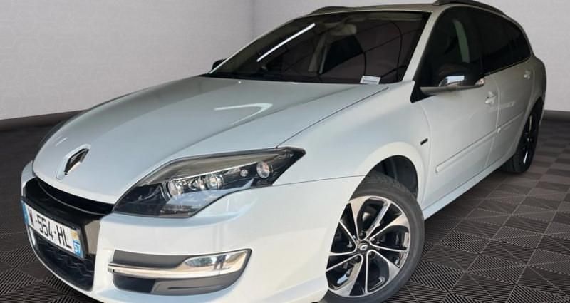Blanc Occasion 2013 Renault Laguna III Bose Edition Break | 9 999 € (Prix juste) - Image 1/4