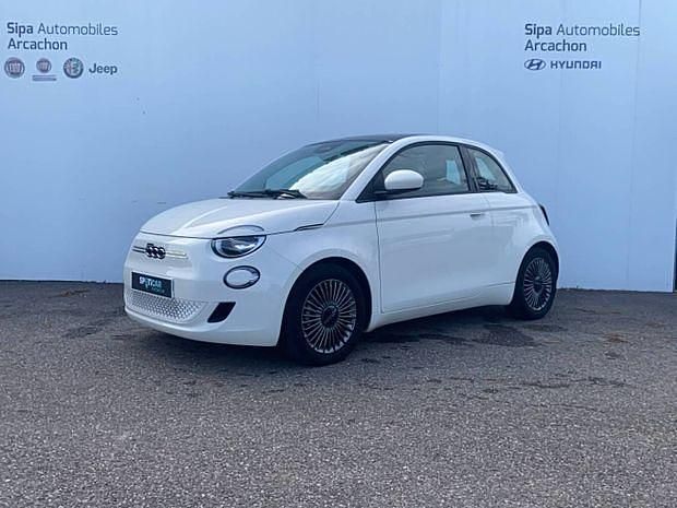 Blanc Utilisé 2022 Fiat 500e Citadine | 15 990 € (Prix juste) - Image 1/4