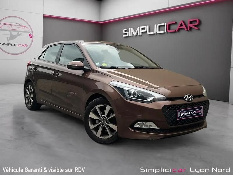 Occasion Hyundai i20 75 ch (55 kW) 2015 Brun Berline