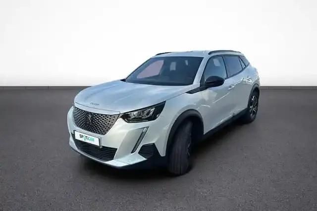 Blanc Occasion 2023 Peugeot e-2008 Allure SUV | 18 989 € (Prix juste) - Image 1/4