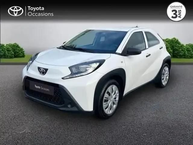 Blanc Occasion 2023 Toyota Aygo X Business Edition SUV | 13 990 € (Prix juste) - Image 1/4