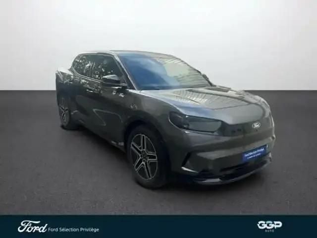 Gris magnetic métallisée Occasion 2025 Ford Capri Extended Range SUV | 45 999 € (Prix cher) - Image 1/4
