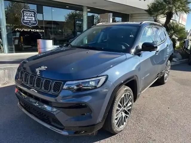 Noir Utilisé 2024 Jeep Compass Summit SUV | 40 990 € (Prix cher) - Image 1/4