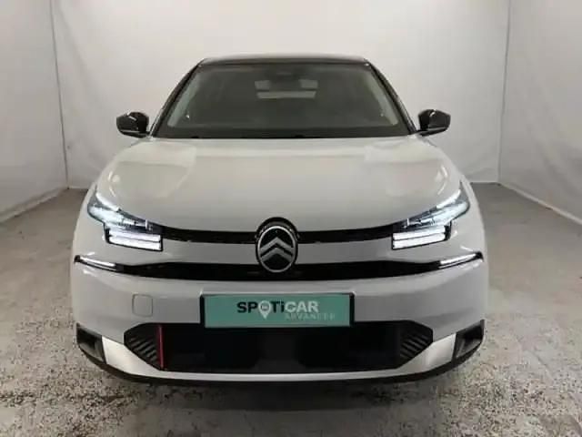 Occasion Citroën e-C4 11 kW (15 ch) 2025 Blanc okénite (m)  toit noir perla Berline