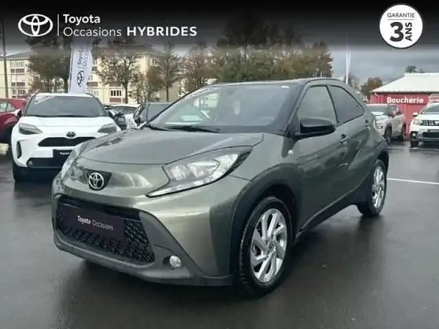 Vert Occasion 2022 Toyota Aygo X Design SUV | 17 990 € (Prix cher) - Image 1/4
